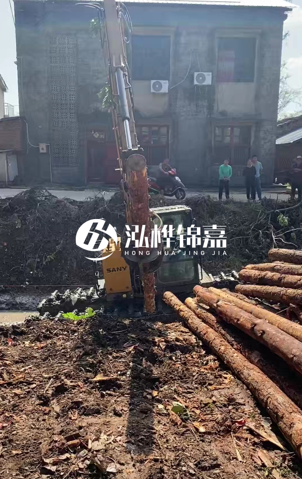 南昌河道清淤專業(yè)施工-履帶式挖機清理河道更方便嗎？